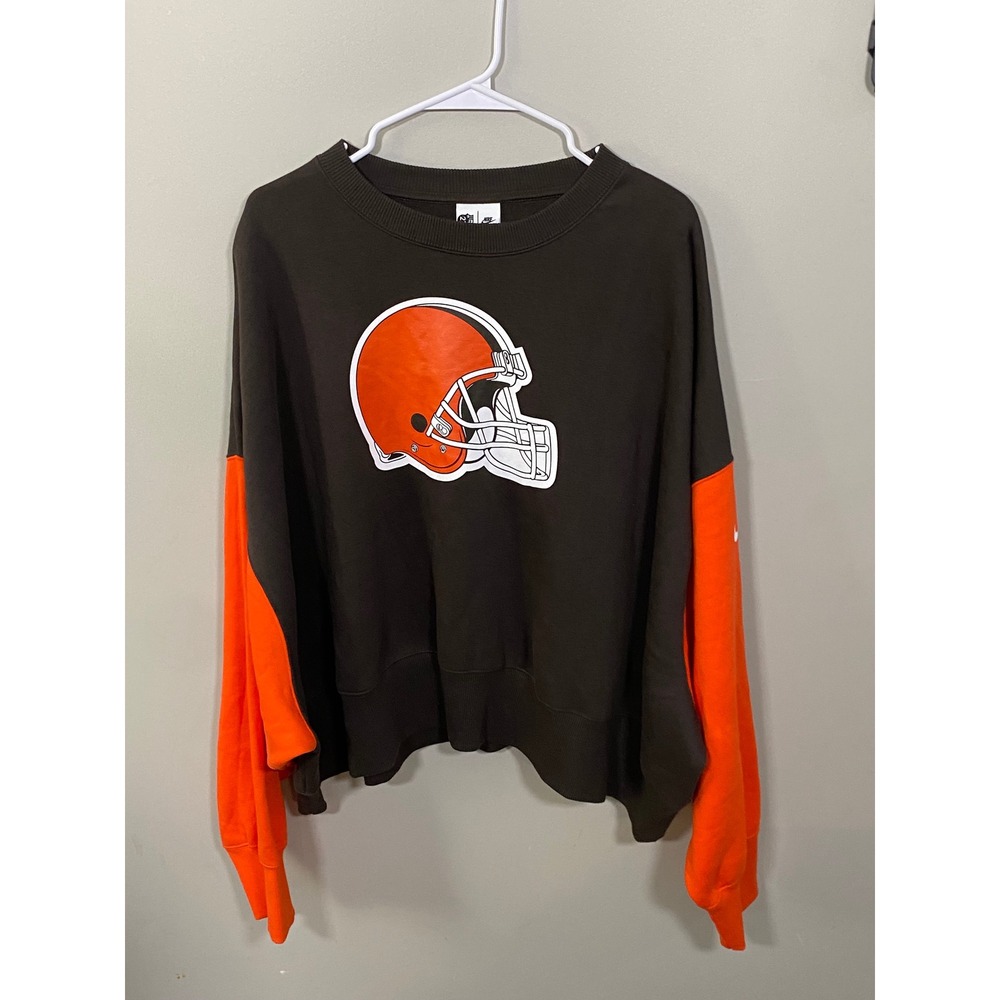 NWOT Nike Cleveland Browns Sweatshirt Women XL Oversized Cropped NFL Graphic